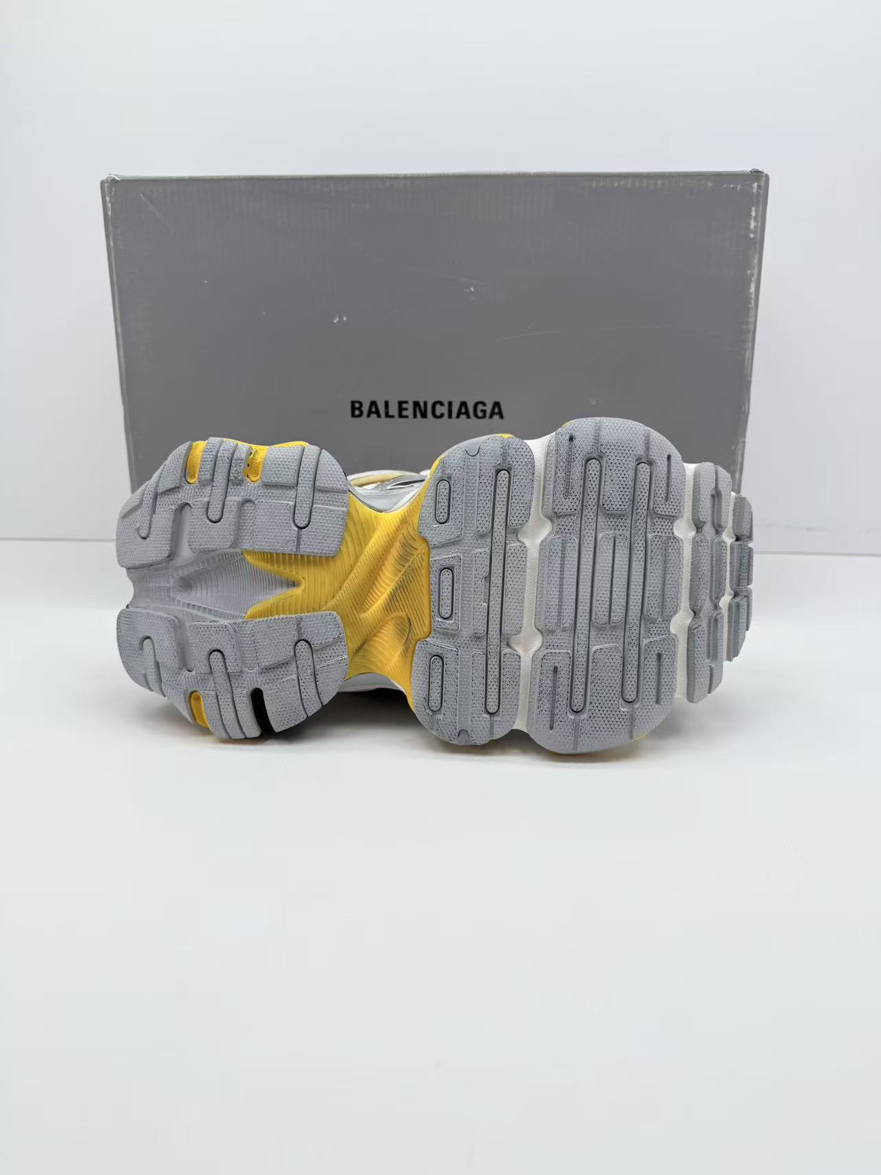 76752f4c68a7152deb58373db21b9a4d_1771563804_5727.jpg
